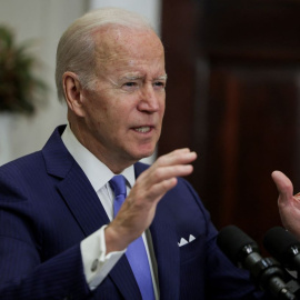 El presidente de EEUU, Joe Biden, anuncia ayuda militar adicional para Ucrania, así como nuevas sanciones contra Rusia, durante un discurso en la Casa Blanca, a 28 de abril de 2022.