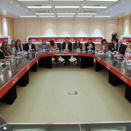 8/06/2018.- El presidente del Gobierno, Pedro Sánchez, durante una reunión de la Comisión Permanente de la Ejecutiva del partido. EFE/Ballesteros