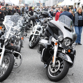 Concentración de Harley-Davidson en Hamburgo este domingo. /REUTERS