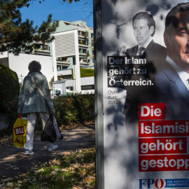 Cartel electoral del partido de ultraderecha austriaco FPÖ