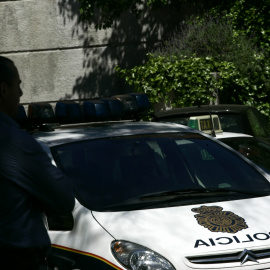 Imagen de archivo de un coche de la Policía Nacional, a 1 de octubre de 2011.