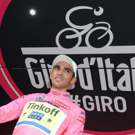 Contador celebra su liderato. EFE/Daniel Dal Zennaro