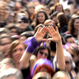 Manifestación feminista en Bilbao. / LUIS TEJIDO (EFE)