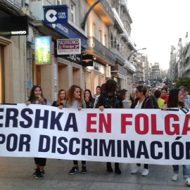Las trabajadoras de Bershka en Pontevedra mantienen la huelga tras rechazar una subida salarial de sólo diez euros al mes
