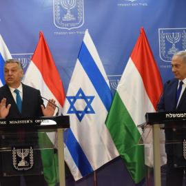 El primer ministro de Hungría, Viktor Orban y su homólogo israelí, Benjamin Netanyahu, dan una rueda de prensa conjunta en Jerusalén. EFE /Debbie Hill
