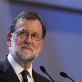 Rajoy,emocionado durante su intervención en la celebración del Congreso Nacional del Partido Popular, hoy en Madrid, donde ha afirmado que aunque deje de ser el líder del partido, "es un honor ser militante del PP" y seguirá siéndolo "siemp