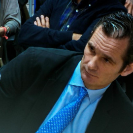 Iñaki Urdangarin durante su declaración ante el tribunal que enjuicia sus actividades. EFE