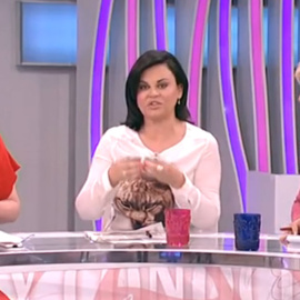 La tertuliana Teresa Bueyes durante el programa 'Amigas y conocidas'.