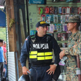 Imagen de archivo de agentes policiales de Costa Rica. / EFE