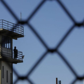 El Gobierno central se ahorra más de cien millones al año al no pagar a las comunidades autónomas la parte de la sanidad penitenciaria que estas cubren de hecho.