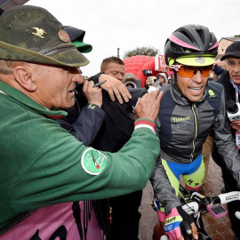 Contador se prepara para competir en la decimotercera etapa del Giro. /EFE