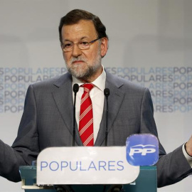 El presidente del Gobierno, Mariano Rajoy, durante la rueda de prensa ofrecida tras la reunión del Comité Ejecutivo Nacional del PP celebrada el lunes en Madrid.- EFE