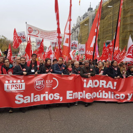 Manifestacion empleados públicos en Madrid para reclamar la recuperación  de los derechos perdidos durante la crisis.