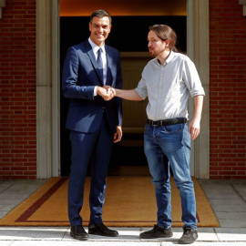Pedro Sánchez y Pablo Iglesias. EFE