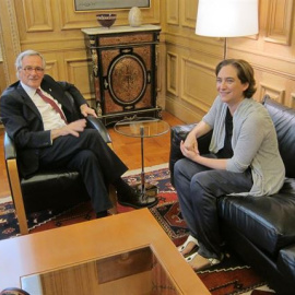 Ada Colau y Xavier Trias en su reunión de este jueves./ EP