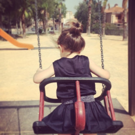 A Emma tiene el Síndrome de Phelan-McDermid, una mutación genética que hace que las personas que la padecen pierdan información del cromosoma 22 - Archivo