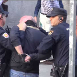 La Policía detiene a Luis Ocampo en una manifestación de 2014