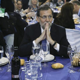 González, Rajoy y Aguirre, en la cena de Navidad del PP. EFE/JuanJo Martin