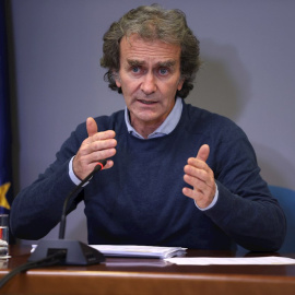El director del Centro de Coordinación de Alertas y Emergencias Sanitarias del Ministerio de Sanidad Fernando Simón, durante la rueda de prensa este jueves en la sede del ministerio en Madrid.