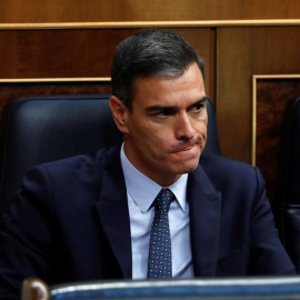 El candidato socialista a la Presidencia del Gobierno, Pedro Sánchez, en la primera votación del debate de investidura.- EFE/Naranjo