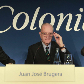 El presidente de Colonial. José Bruguera, con elconsejero delegado, Pere Viñolas, y el consejero Francisco Palà. EFE