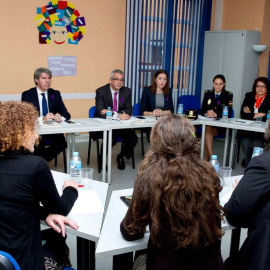 Ángel Garrido (Consejero de Presidencia, Justicia y Portavoz del Gobierno de la Comunidad de Madrid) y Carlos Izquierdo (Consejero Políticas Sociales y Familia de la Comunidad de Madrid) en el Centro del Día Ayaan Hirsi Alí Foto: Comunidad 