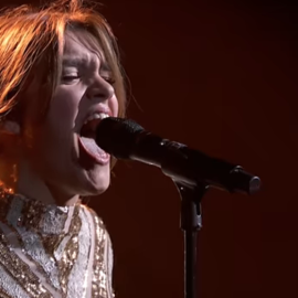 Amaia canta 'Shake it out' en la Gala 9 de OT.