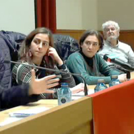 Gerardo Pisarello, Rosabel Candal (moderadora), Ada Colau y Xosé Manuel Beiras, en Santiago.