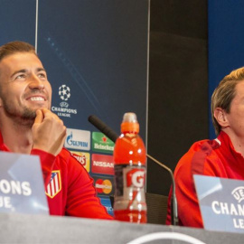 Gabi y Torres durante la rueda de prensa previa a la final de la Champions. /EP