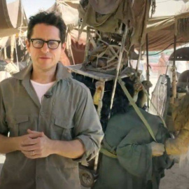 JJ Abrams, en el set de rodaje de 'Star Was VII'.