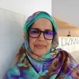 Ghalia Djimi, activista saharaui: "Marruecos no acepta a ningún saharaui que reivindique sus derechos fundamentales". / DANILO ALBIN