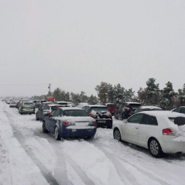 Fotografía facilitada por un conductor retenido en la A-6, a la altura del Km 75, en sentido Madrid.
