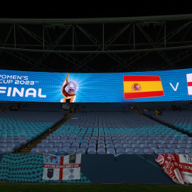 Imagen que muestra la bandera España e Inglaterra, que se disputarán la final del Mundial Femenino el próximo domingo