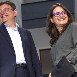 Los candidatos a la Presidencia de la Generalitat del PSPV, Ximo Puig, y de Compromís, Mónica Oltra. - EFE