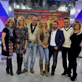 Jorge Javier Vázquez y el resto de tertulianos de Sálvame