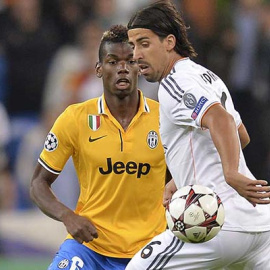Khedira junto a Pogba en un Real Madrid-Juventus. /EFE