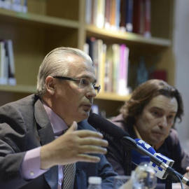 El exjuez Baltasar Garzón y el director de cine Héctor Faver han presentado hoy el documental 'La hija del tiempo', sobre las víctimas del franquismo, que cuenta con la colaboración de la Fundación Internacional Baltasar Garzón (FIBGAR). EF