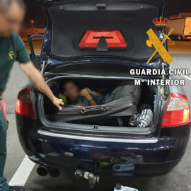 La mujer viajaba de polizón en dentro de una maleta / EUROPA PRESS