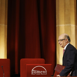 El ministro de Hacienda en funciones, Cristóbal Montoro, a su llegada a un acto en Barcelona, la semana pasada. EFE/Alejandro García