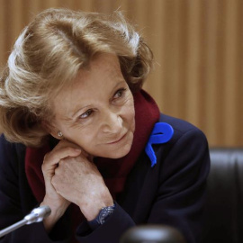 La exministra de Economía socialista Elena Salgado ha achacado hoy la recaída de la economía española en 2010 a los rescates de Grecia e Irlanda, que aumentaron la desconfianza hacia España ya que tenía una gran exposición en el mercado inm