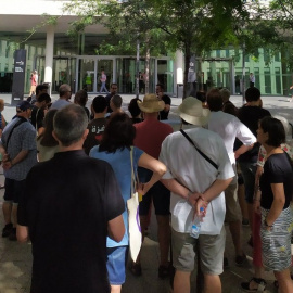 Concentració a la Ciutat de la Justícia on aquest dijous han declarat alguns dels detinguts pels Mossos. ARRAN