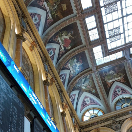 Paneles informativos en la Bolsa de Madrid. EFE/ Altea Tejido Sánchez