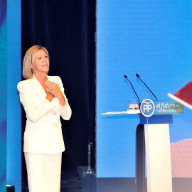 La diputada y expresidenta de Castilla-La Mancha, María Dolores de Cospedal, en la jornada final del XIV Congreso del PP autonómico, hoy en Albacete. EFE/ Manu
