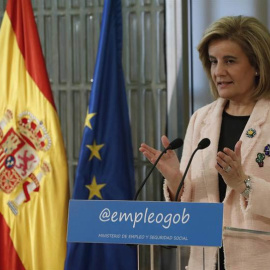 La ministra de Empleo y Seguridad Social, Fátima Báñez, durante un reciente acto en Madrid. | JAVIER LIZÓN (EFE)