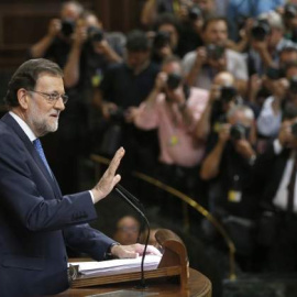 El presidente del Gobierno, Mariano Rajoy, al término de un discurso en el Congreso. EFE/Archivo