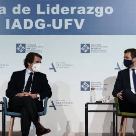 El líder del PP, Pablo Casado, junto al expresidente José María Aznar.