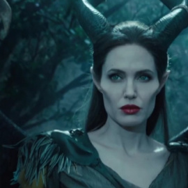 ¡Angelina Jolie cumple 43 años!