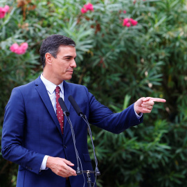 El presidente del Gobierno en funciones, Pedro Sánchez, en el Palacio de Marivent durante la rueda de prensa  tras el despacho de verano con el rey Felipe VI. REUTERS/Enrique Calvo