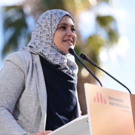 La diputada d'ERC al Parlament Najat Driouech, en un acte electoral de la campanya del 21D. / ERC
