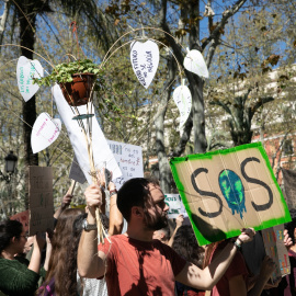 15/03/2019 -  Marcha de jóvenes contra el cambio climático bajo el lema 'Juventud por el clima' en Sevilla / EUROPA PRESS